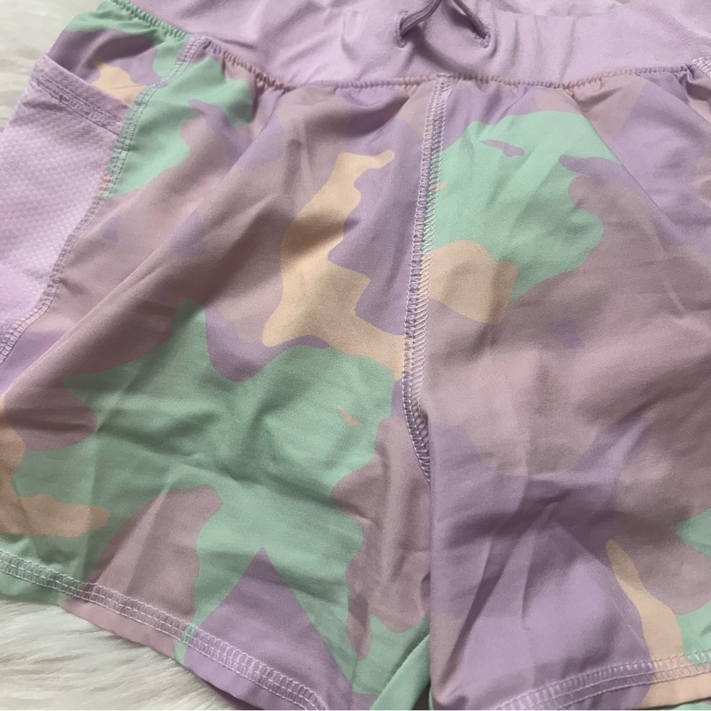 Size 10-12 GIRLS Tek Gear Colorful Athletic Shorts E2 - Picture 2 of 3